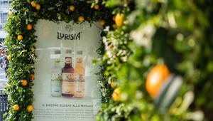 Lurisia lancia la campagna “Il nostro elogio alla natura” e porta a Milano i profumi e i colori degli agrumi con un'installazione ooh curata da MediaCom Creative Systems, Access e le Brand Solutions di IGPDecaux