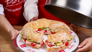 Intarget firma la nuova campagna Autogrill per PizzAut e il panino GourmAut: con Jumpp il racconto dell'inclusione