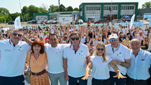 “Un Campione in Famiglia”, ha preso il via da Crema l'edizione 2025 del tour itinerante all’insegna dello sport con Adriano Panatta, Francesco “Ciccio” Graziani e Andrea Lucchetta