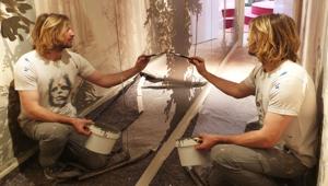Expo 2021 - Fuori Salone. L'artista Gio Bressana celebra la collaborazione dell'Italia con gli Emirati con una live performance all'interno del Design District