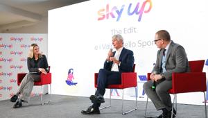 Primo appuntamento in presenza per Sky Up The Edit con gli studenti di una scuola romana e il Ministro dello Sport Abodi