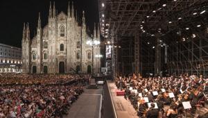 Concerto per Milano della Filarmonica della Scala in programma domenica 10 giugno in piazza del Duomo. Main partner UniCredit, sponsor Allianz, iniziativa realizzata con il sostegno di Esselunga