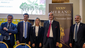 Merano WineFestival 2025: svelata a Roma la nuova edizione dedicata ai “Wine & Food Creators”. Oltre 1000 cantine presenti e 130 produttori in GourmetArena