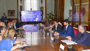 Roma Buskers Festival: in Campidoglio il lancio del festival degli artisti di strada ideato e organizzato da Gruppo Matches. Onorato: "Un’iniziativa culturale e musicale a ingresso gratuito che rispecchia la nostra idea di città aperta e inclusiva"