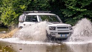 Jaguar Land Rover porta sul mercato la Nuova Defender. Un esordio tutto digitale curato da Rossoevolution