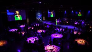 F1 Charity Night di Fondazione Laureus, i record della sesta edizione ideata e prodotta da FeelRouge Worldwide Shows: più di 370 persone in sala e una raccolta fondi di oltre 380.000 euro