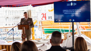 A bordo di Nave Vespucci a Trieste si conclude il Master CASD e Difesa Servizi: festeggiati 18 professionisti della cultura militare