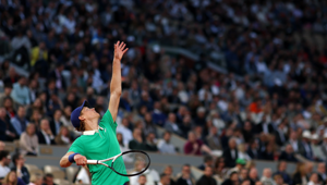 Ottimi ascolti per il quarto match di Jannik Sinner al Roland Garros: Eurosport è il terzo canale nazionale in prima serata con il 6,3% di share