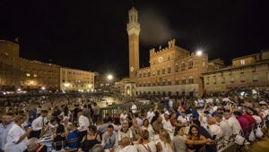 FeelRouge Worldwide Shows fa vivere a Generali Italia la magia del Palio di Siena in ‘Prima Fila’
