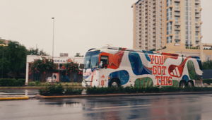 adidas sbarca ai Mondiali di Calcio 2026 con il ‘Trionda Tour’, un hub mobile tra influencer marketing e content creation