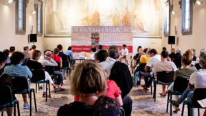 “Lucca Città di Carta”: al Real Collegio il festival si riprende la collocazione pre-covid con oltre 100 stand, 80 eventi, laboratori, mostre e workshop