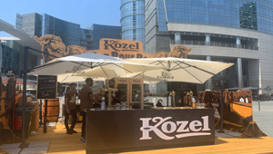 Birra Peroni riparte da Milano con le esperienze dal vivo. Debutta il Villaggio Kozel: tre giorni di degustazioni di birra, workshop e giochi