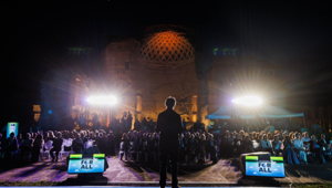 Con oltre 12mila persone in presenza e 5 mln di streaming, il Festival di Green&Blue archivia l'edizione 2023 e dà appuntamento al 5 giugno 2024. A cura di Piano B i tre giorni della tappa Milanese