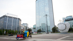 Piano City Milano Preludio 2020: migliaia di cittadini dalle finestre e dai balconi hanno seguito i concerti live in strada. Oltre 265mila gli spettatori in streaming e 800mila tra sito e Facebook