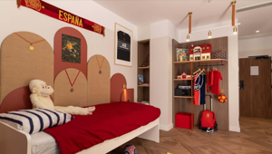 Per offrire agli ospiti un'esperienza unica, una camera di cinque hotel Accor sarà decorata con i ricordi d’infanzia dei giocatori del Paris Saint-Germain
