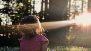 Initiative. Tra i giovani la parola d'ordine è 'Back to life', voglia di esperienze fuori casa e nuove abitudini. I brand chiamati a una comunicazione ottimista, orientata al futuro, senza dimenticare un bisogno di rassicurazione