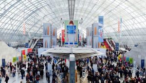 Forse a giugno possibili eventi al chiuso fino a 200 persone e all’aperto fino a 1000 secondo il verbale del Comitato Tecnico Scientifico della Presidenza del Consiglio. Nella bozza del Decreto ‘Rilancio’ misure inadeguate per il turismo