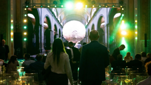 Napoli accoglie il futuro della dermatologia: un evento tra innovazione, storia e sostenibilità firmato Target Motivation