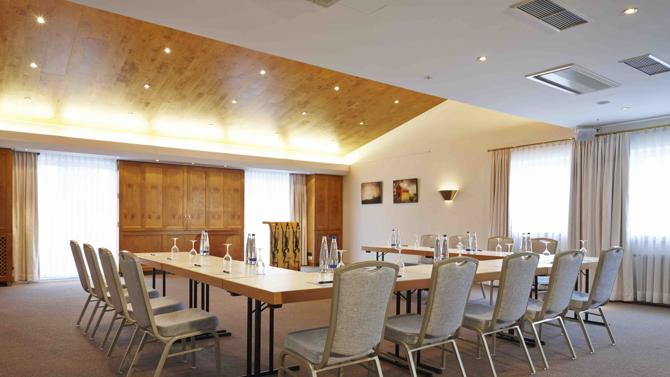 Conference room copia