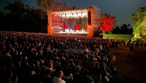 Fast Forward (Osservatorio di 2night): per il 57% dei music fan i concerti e i festival sono nuovi spazi di relazione e community, grandi opportunità esperienziali per i brand