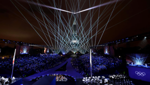 A inaugurare i Giochi Olimpici di Parigi 2024 una spettacolare Cerimonia di 4 ore lungo la Senna che ha entusiasmato e indignato l'opinione pubblica. Special guest Lady Gaga e Celine Dion. Direzione Artistica di Thomas Jolly sotto il controllo del P24