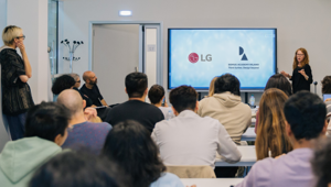 LG: al via la campagna “LG cares for you” volta a sottolineare come la tecnologia possa mettersi al servizio delle persone