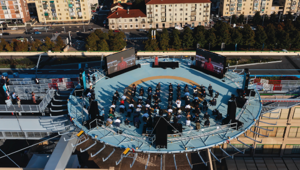 Fiat inaugura “Casa 500” e “La Pista 500” e lancia la Nuova (500)RED con l'evento firmato Rossoevolution che scrive un nuovo capitolo nella storia dell’ex fabbrica del Lingotto