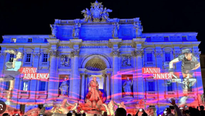 La magia degli Internazionali BNL d’Italia anche fuori dal Foro Italico: dagli show di luci sulla Fontana di Trevi al campo da tennis in Piazza del Popolo. Onorato: "I grandi eventi devono coinvolgere tutti"