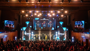 Bea World 2024. Nell'edizione dei record con 463 eventi (+40%) da 38 paesi, ai Paesi Bassi il Grand Prix: WINK Creative Experiential Agency vince con "Corona: For Every Golden Moment". GP Iconic a Paname 24 con le Opening Ceremonies di Paris 2024