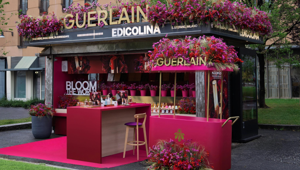 Urban Vision Group supporta Guerlain nella realizzazione di Blooming Rendez-vous, la personalizzazione di Edicolina nel cuore di Milano