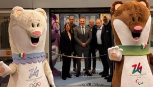 Inaugurato a Milano il treno “Giochi Olimpici e Paralimpici Invernali di Milano Cortina 2026” della Linea 5: la metropolitana porta i Giochi nel cuore della città