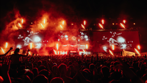 Billboard US consacra Nameless Festival nell'olimpo dei grandi eventi musicali internazionali. Con 90mila presenze, il ritorno a Lecco si conferma una scommessa vinta. Produzione esecutiva a cura di Jimmy Pallas (9PM)