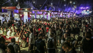 Pizza Village Napoli 2022: 40 pizzerie in 30mila mq e 10 giorni di eventi e musica live in collaborazione con RTL 102.5. Record di presenze all'inaugurazione