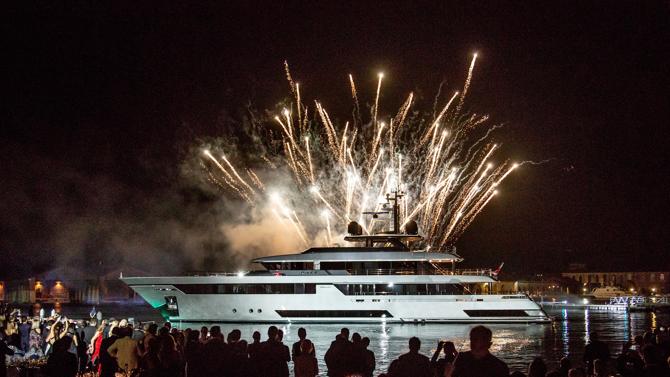 Jaguar Land Rover Ferretti Group Riva 50 metri première Venice 2019