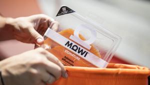 aBit insieme a Mowi firma un’attività di sampling a Milano e Bologna