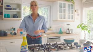 I nuovi spray ACE Ultra protagonisti della campagna Fater per il mercato turco firmata DLVBBDO