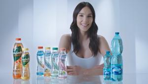 “L’acqua che elimina l’acqua”: è on air la campagna di Vitasnella con Paola di Benedetto