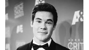 L'attore e comico Adam Devine conduce gli 'MTV Movie & Tv Awards 2017' di domenica 7 maggio. Diretta MTV da Los Angeles