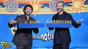 Da martedì 27 settembre torna su Canale 5 "Striscia la notizia - La voce dell’intransigenza" con la conduzione di Alessandro Siani e Luca Argentero. Nuova sigla di chiusura e debutto de "i Sansoni" tra le novità