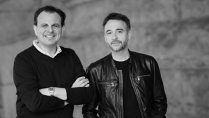 Nelle librerie arriva 'People Are media' di Aldo Agostinelli e Silvio Meazza, snapshot sul mondo digitale dall'approccio tecno-sociologico