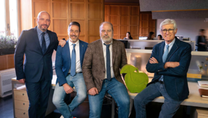 Paolo Molinaro celebra mezzo secolo di Aipem: l'agenzia di Udine passa nelle mani dei collaboratori storici Paolo Molinaro celebra mezzo secolo di Aipem: l'agenzia di Udine passa nelle mani dei collaboratori storici