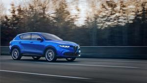 Alfa Romeo: al via la campagna dei nuovi modelli Giulia e Stelvio. Nei primi due mesi del 2023 più del doppio le immatricolazioni (+150%) rispetto al 2022
