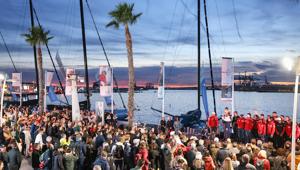 “Italian Day”: tutti in coda ad Alicante per “conoscere” Genova. Pesto, blue economy, promozione turistica in primo piano