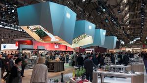 Tvs festeggia il suo 50esimo anniversario alla kermesse di Francoforte ‘Ambiente 2018’. Logo celebrativo e allestimento dello stand a cura di Ldb Advertising