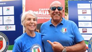 Caffè Mauro sponsor della traversata dello Stretto di Messina per celebrare i 75 anni di ANAOAI