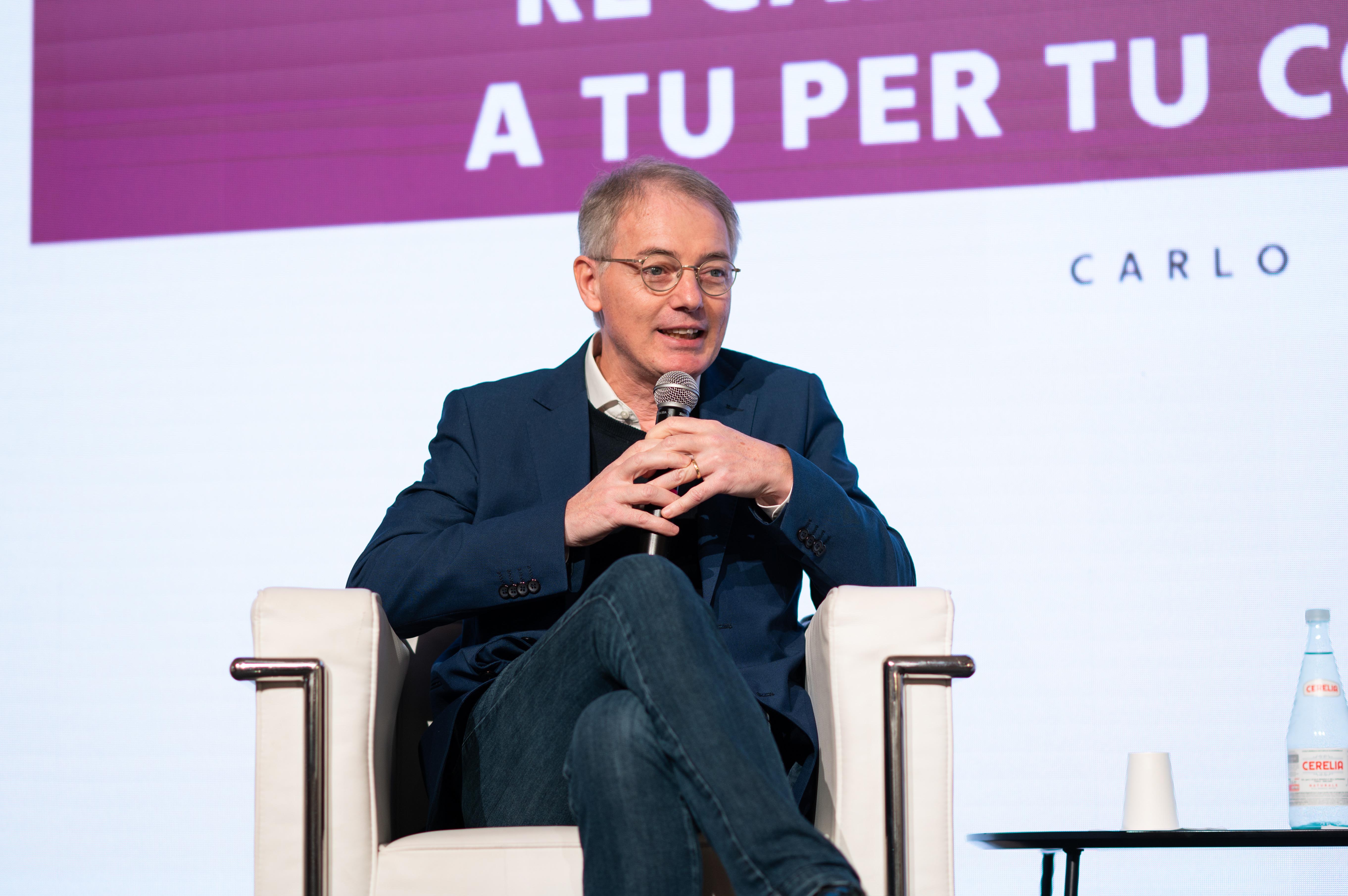 GEDI: Andrea Malaguti assume la direzione de La Stampa, Massimo Giannini torna a Repubblica come editorialista e commentatore.  Luca Ubaldeschi lascia il Secolo XIX, che sarà guidato da Stefania Aloia