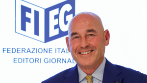 Contratto giornalistico fermo al 2014: la FIEG critica la rigidità e chiede un vero rinnovamento