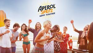 Aperol Spritz colora di arancione Napoli con l'evento Happy Together Live di Punk For Business