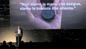 Comunicare Domani. “Ok, il prezzo NON è giusto”: agenzie e brand devono affrontare insieme la questione chiave della remunerazione nell’era dell’AI. Arduini: “Non siamo esecutori ma partner che offrono soluzioni”