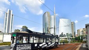 Emporio Armani lancia la linea Boarding a Linate con IGPDecaux